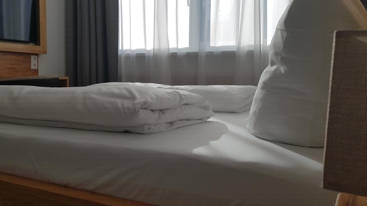 Hb 32 Metzingen Otel Metzingen  Dış mekan fotoğraf