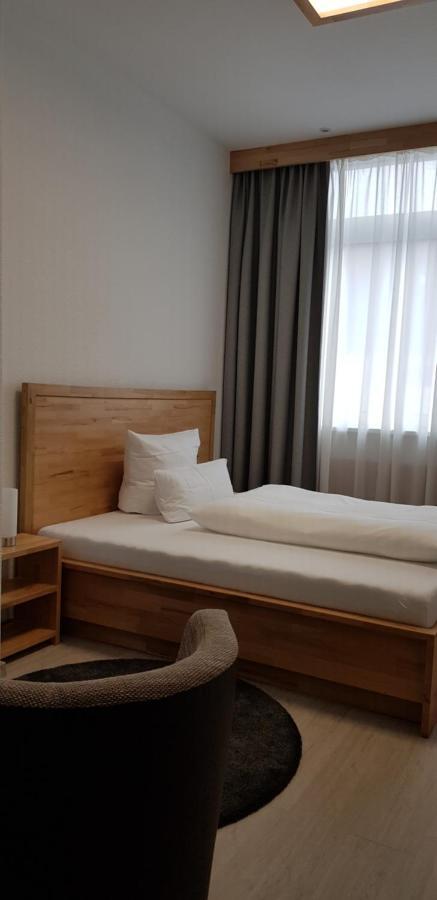 Hb 32 Metzingen Otel Metzingen  Dış mekan fotoğraf